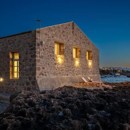 Hippocampo Waterfront * Chania (Crete)